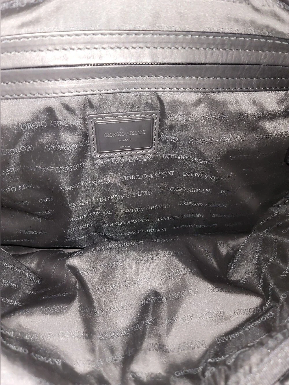 Giorgio Armani Mens Black Calfskin Leather Messenger Bag EUC
